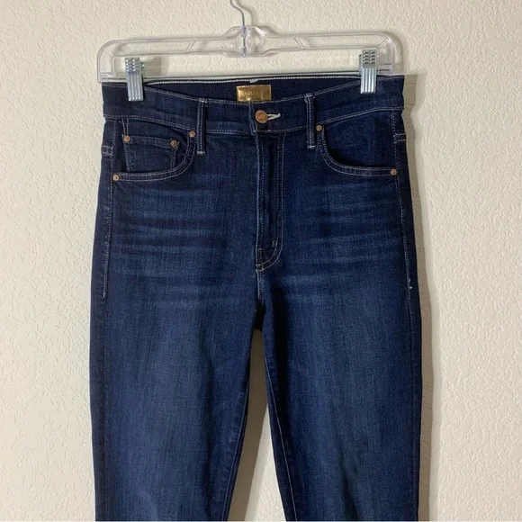 Mother Womens The Insider Crop Step Fray off limits blue 26